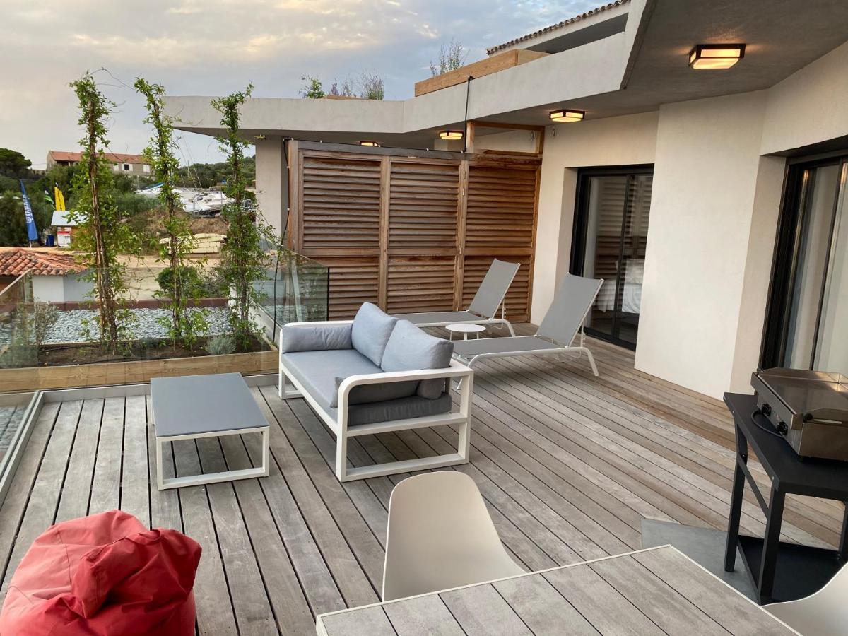 Residence Capriona Porto Pollo Kültér fotó