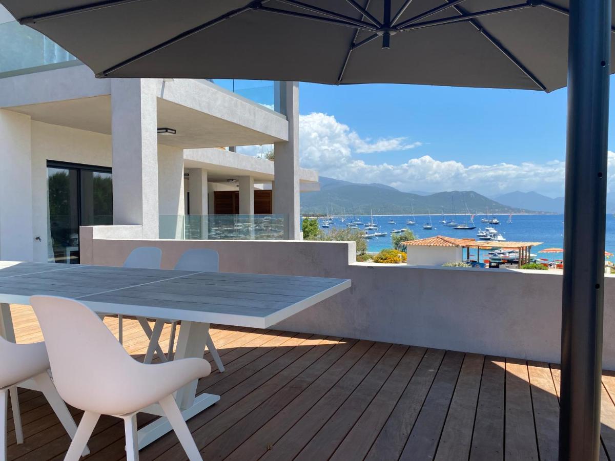 Residence Capriona Porto Pollo Kültér fotó