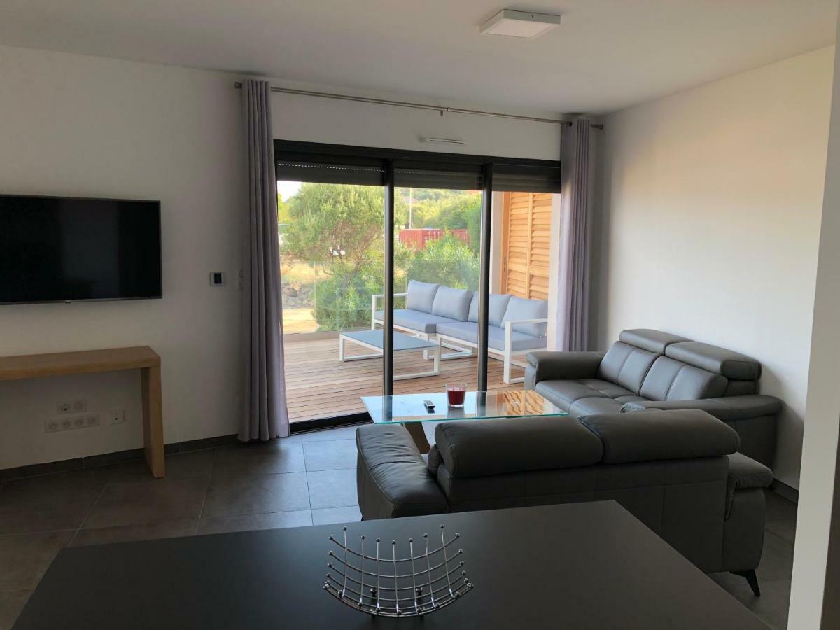 Residence Capriona Porto Pollo Kültér fotó