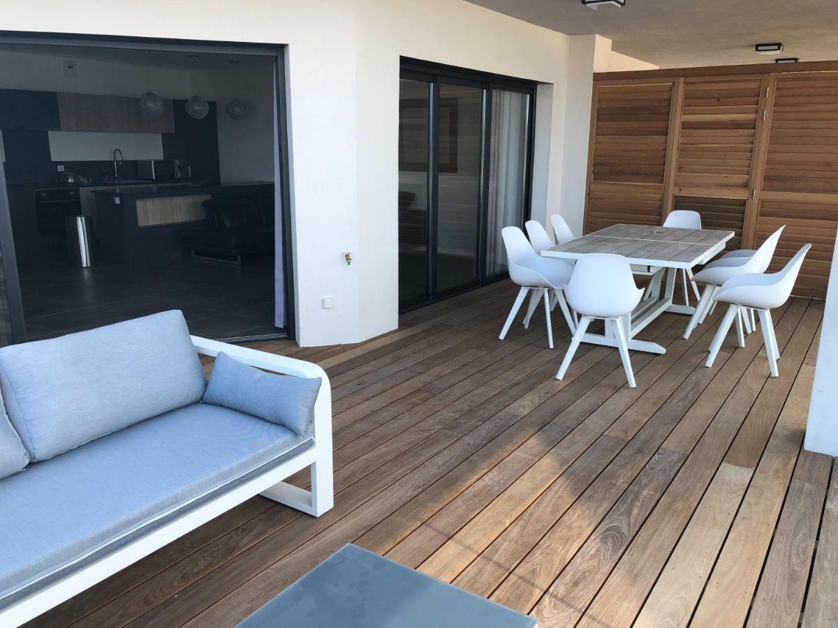 Residence Capriona Porto Pollo Kültér fotó