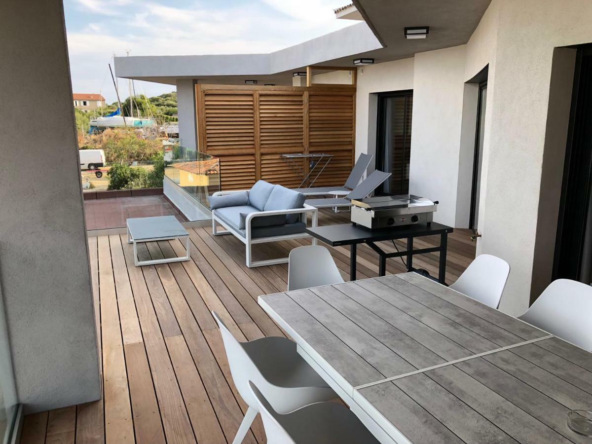 Residence Capriona Porto Pollo Kültér fotó